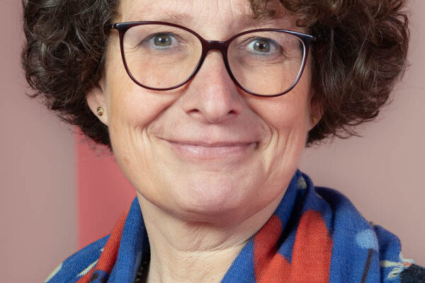 Portret Lily Knibbeler